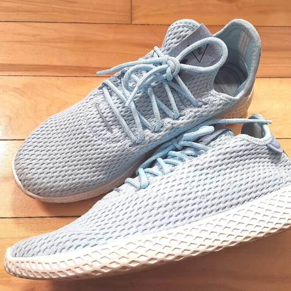 Adidas shoes - Picture 2 of 4